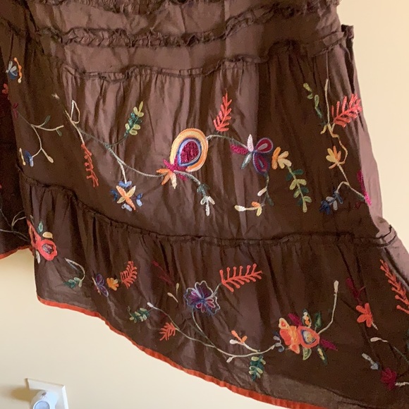 Midi embroidered skirt - Picture 3 of 14